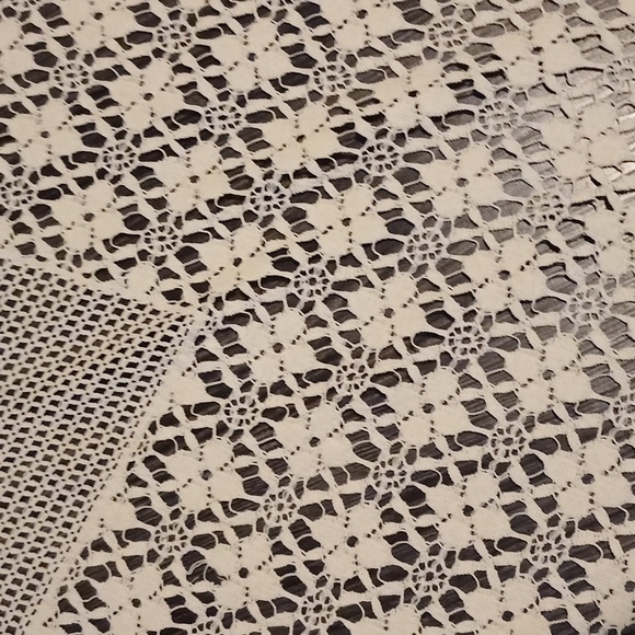 Tablecloth vintage Lace Ocre 60 × 60 square Thanksgiving - Picture 3 of 13